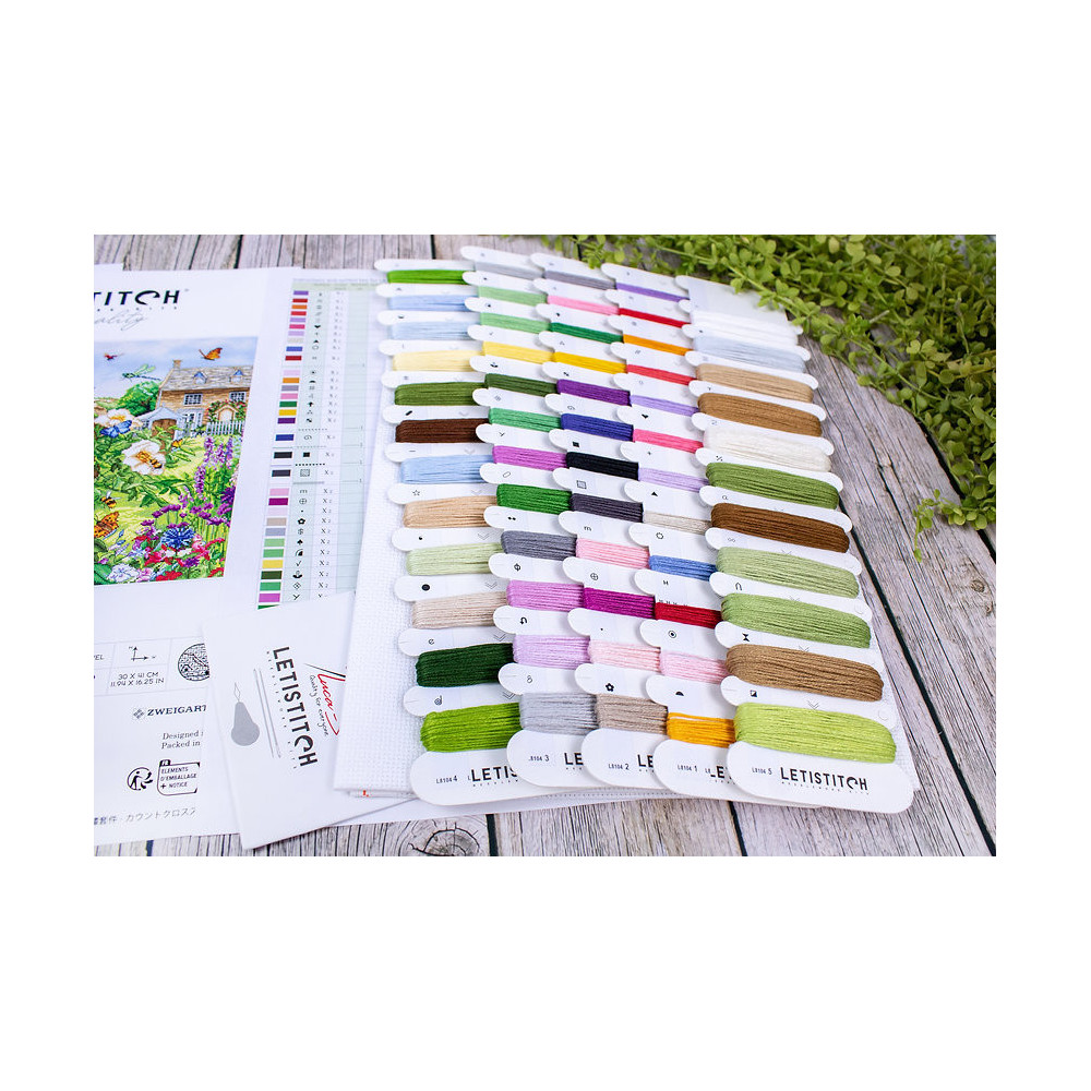 Cross-Stitch Kit Busy Bee Hotel, LETISTITCH L8104