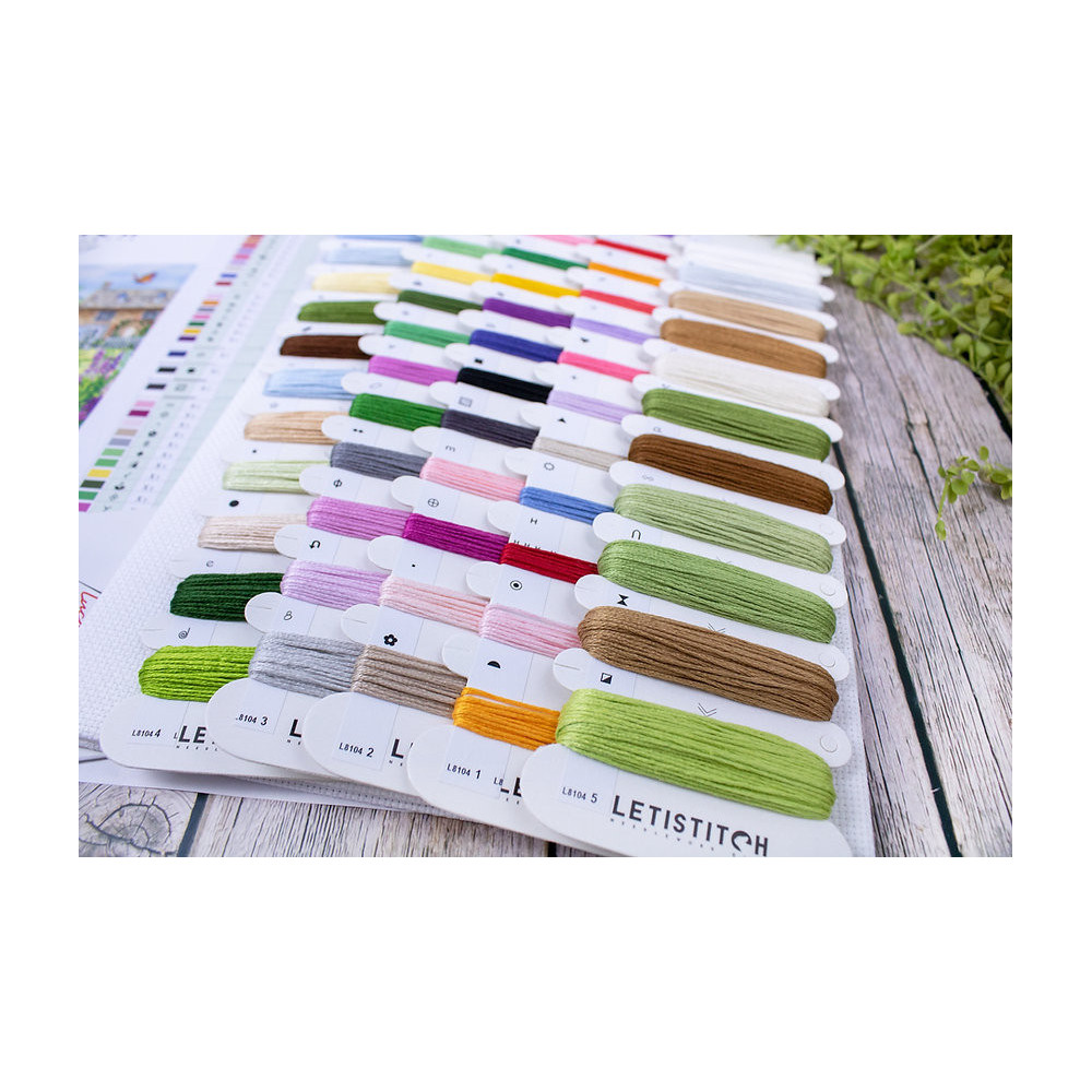 Cross-Stitch Kit Busy Bee Hotel, LETISTITCH L8104