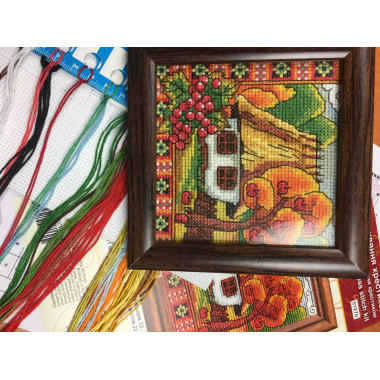 Cross Stitch Kit - Ukraine Hut Autumn Bucovina LADY  01270