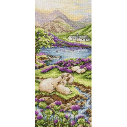 Anchor Highlands Landscape Cross Stitch Kit PCE0816
