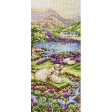 Anchor Highlands Landscape Cross Stitch Kit PCE0816