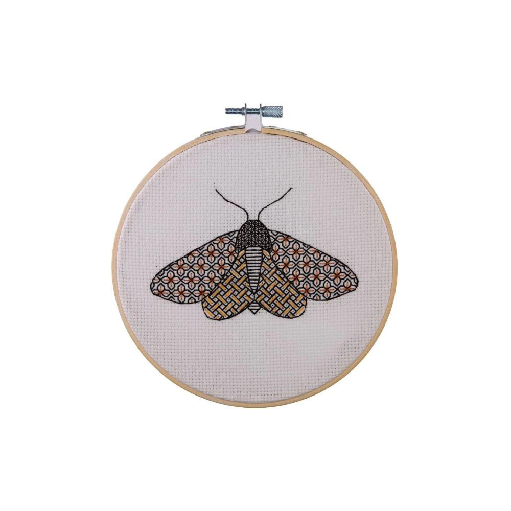 Anchor Blackwork Moth Embroidery Kit ABW0002 Anchor Blackwork Moth Embroidery Kit ABW0002