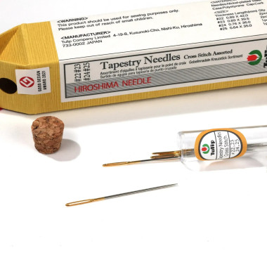 Set of Tulip tapestry needles (No. 22, 23, 24, 25) THN-029e