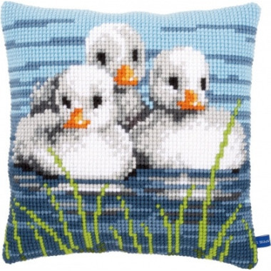 Pillow Embroidery Kit Ducklings in the water, Vervaco PN-0155206