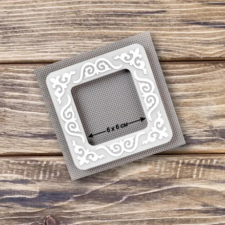 Маленькі п'яльця магнітні пластикові для вишивання , 6x6 cm, срібний орнамент FLMP-040