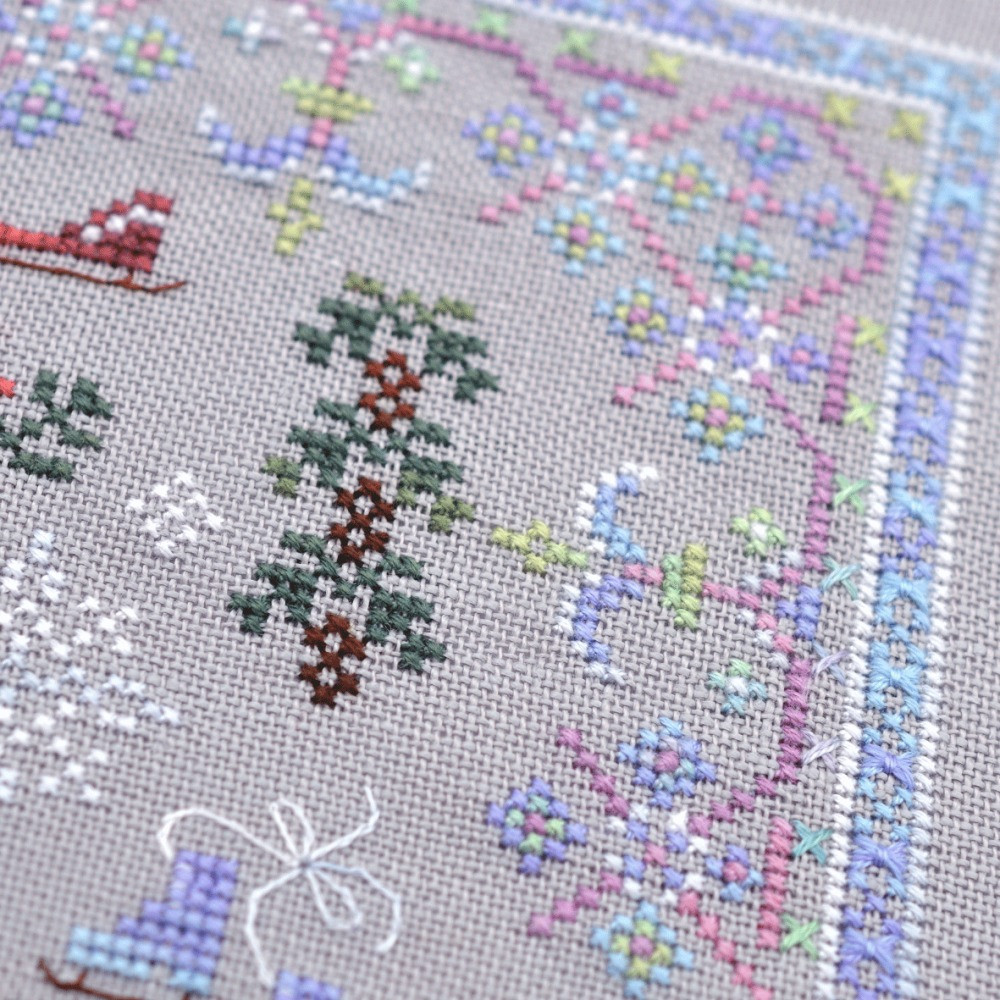 Counted Cross Stitch Winter Symphony sampler Tela-Artis X-025, Evenweave Fabric, hand-dyed DMC
