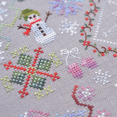 Counted Cross Stitch Winter Symphony sampler Tela-Artis X-025, Evenweave Fabric, hand-dyed DMC