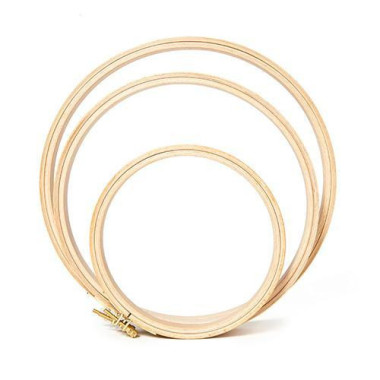 Round Deep Hoop with screw from beech for embroidery 21,5 см Mein Hobby 206-6