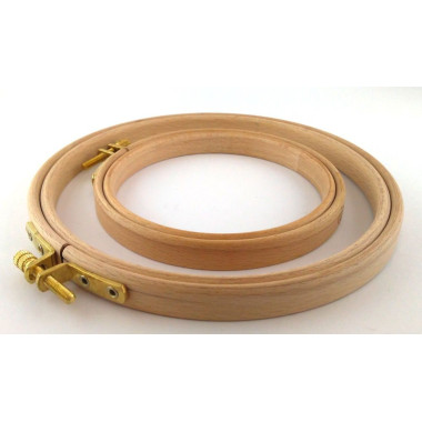Round Deep Hoop with screw from beech for embroidery 21,5 см Mein Hobby 206-6
