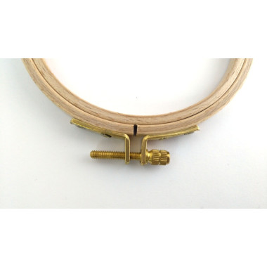 Round Hoop with screw from beech for embroidery 21,5 см Mein Hobby 202-6