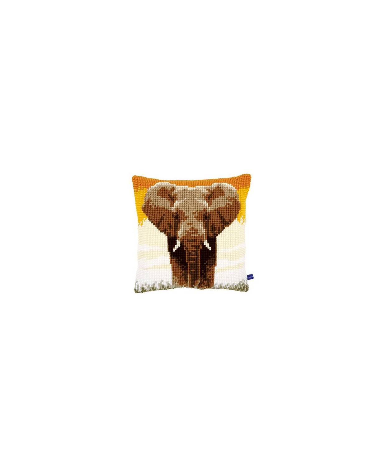 Pillow Embroidery Kit Elephant in the Savannah, Vervaсo PN-0150146