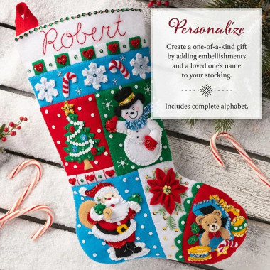 Набір для фетрової аплікації Bucilla  Seasonal - Felt - Stocking Kits - Holiday Patchwork - 89604E