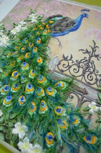 Набор для вышивания атласными лентами Королевский павлин Шелковый сад ВЛ-Н-1100 фото 2